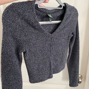 Dark grey long sleeve cropped top